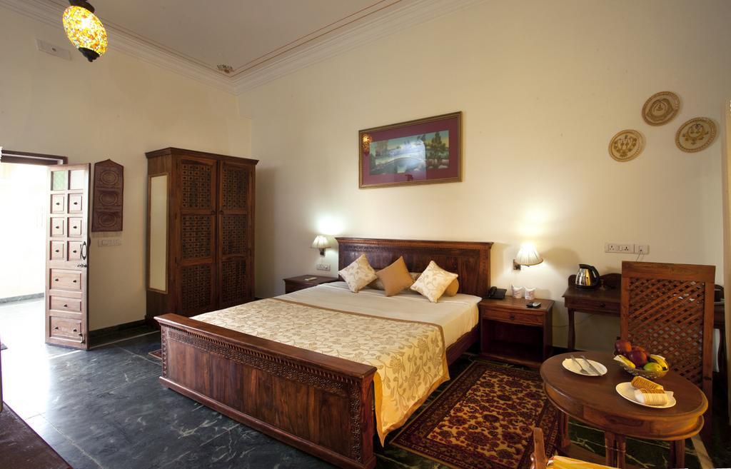 Sara Vilas Hotel Nawalgarh Ngoại thất bức ảnh