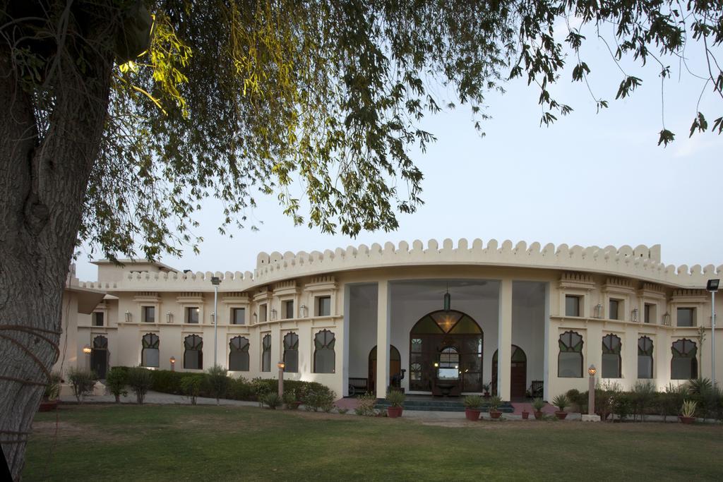 Sara Vilas Hotel Nawalgarh Ngoại thất bức ảnh